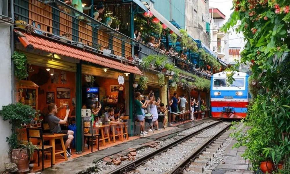 Hanoi Train Street